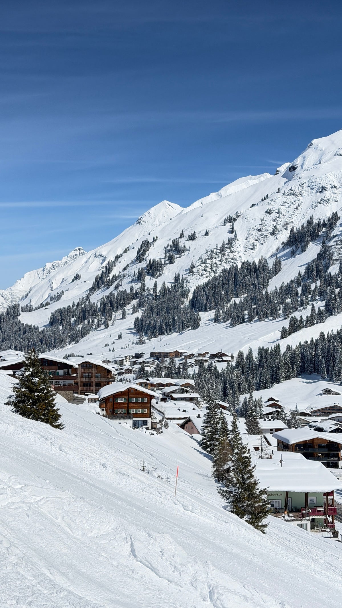 Private Ski Guiding in the Arlberg with Mandarin Translation