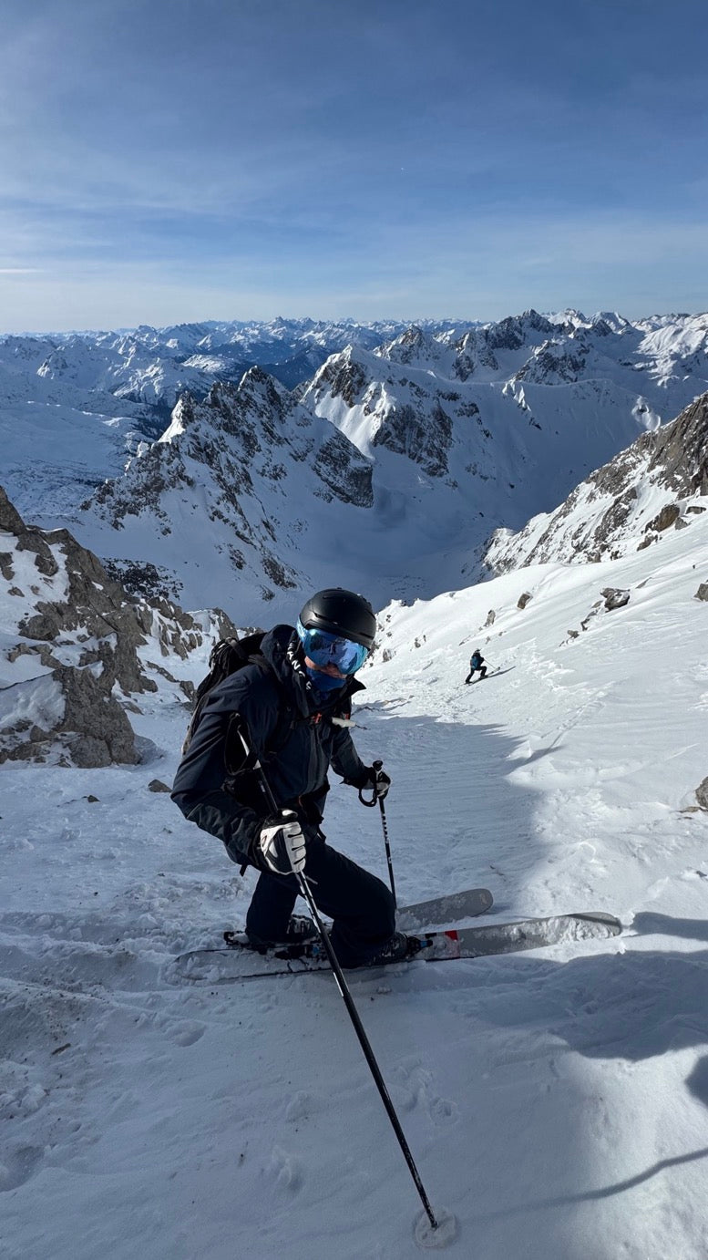Private Ski Guiding in the Arlberg with Mandarin Translation