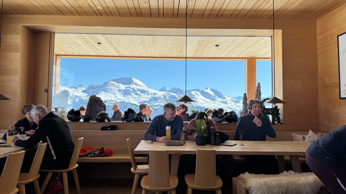 Private Ski Guiding in the Arlberg with Mandarin Translation